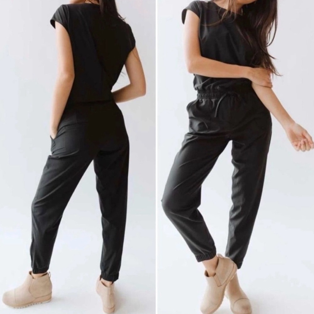 Albion Fit Womens Jumpsuit Tank Black Small